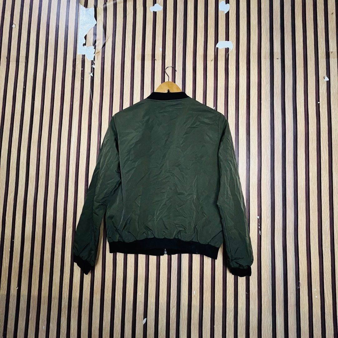 Zeagoo Olive Green Bomber Jacket Size S (Category: Coats, Jackets and Outerwear) located in Cavite. Submitted by yg_elite (Listing ID 1468312006, Image 1). Description: PLEASE READ FAQ’s > Yes, available! > Last price posted. TAKE IT OR LEAVE IT! > Dasmariñas Cavite > ADDITIONAL PHOTOS are NOT AVAILABLE as we seal the items after taking pictures. > GCASH payment > JNT shipping / LALAMOVE for rush ============= > PRE-LOVED / NEEDS WASHING. NO OTHE