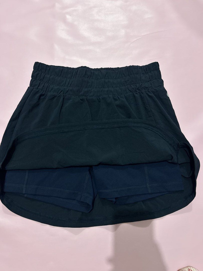 Zella Skort (Category: Activewear) located in Manila. Submitted by chen_clybelles (Listing ID 1468424723, Image 2). Description: .