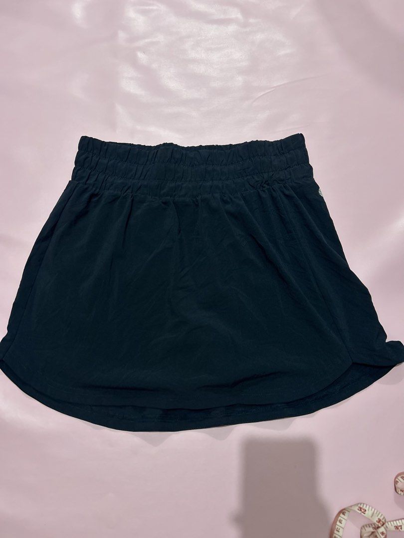 Zella Skort (Category: Activewear) located in Manila. Submitted by chen_clybelles (Listing ID 1468424723, Image 1). Description: .