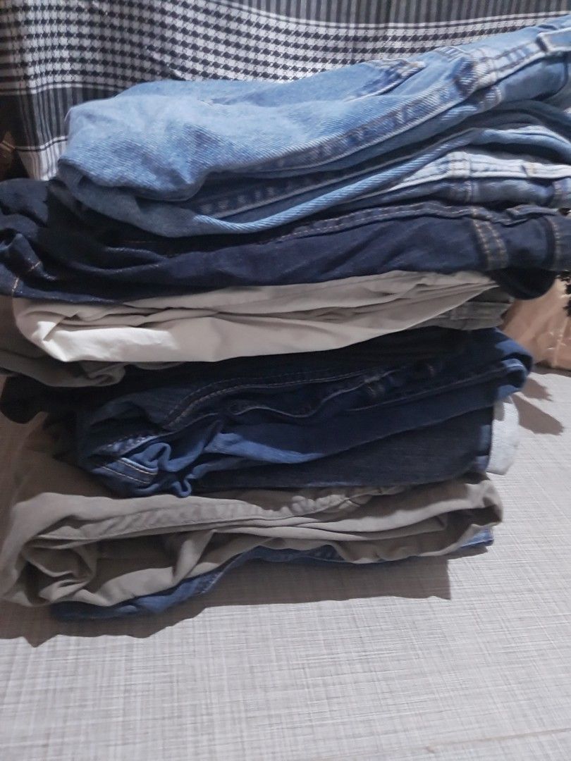14 pcs Assorted denim bundle from USA (Category: Jeans) located in Manila. Submitted by j.dlh (Listing ID 1468673636, Image 1). Description: NON-THRIFT and Clean - Bundle deal: Includes male/female denim jeans, and casual trousers, and 1 becnh denim short. good for resale mixed brands: Mudd, Arizona Jean Co., RSQ Jeans, George, Brito Urban Outfitters BDG H&M(2x), Bench, Wrangler, Aura-Wrangler, Soho NewYork, Shein, Joe fresh - Variety: Features b