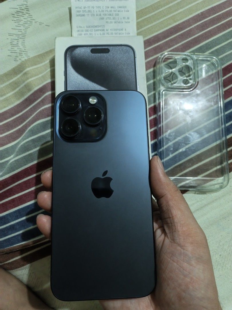 15 pro max 256gb 77bh original 33K FIX (Category: iPhone 15 Series) located in Manila. Submitted by jacoburban66967 (Listing ID 1468681477, Image 1). Description: .