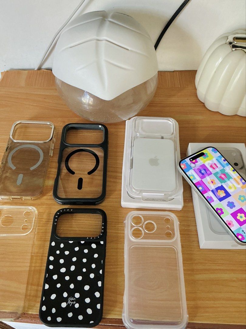 17 pro silver 256 (Category: iPhone 17 Series) located in Cavite. Submitted by itsfayepadua (Listing ID 1468677601, Image 3). Description: Personal use phone lady owned Pristine condition 100% bh 155 cc Bought bnew last may 2026 NTC F.u local variant NOT RUSH! Autopass sa buy n sell (kabisado ko na kayo)🤪 Dasma cav .