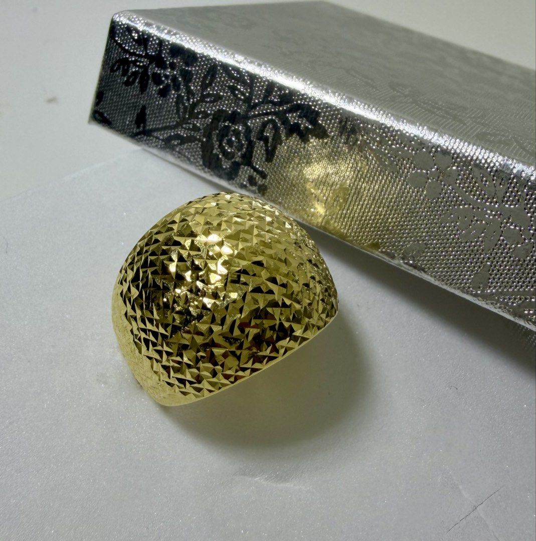 18k Saudi Gold Diacut Dome Ring (Category: Rings) located in Manila. Submitted by importgoodiesph (Listing ID 1468550856, Image 2). Description: 18k Saudi Gold Diacut Power Ring - brand new - 18k Saudi gold, pawnable - size 6 - weight: 2.1g LBC shipping c/o buyer..