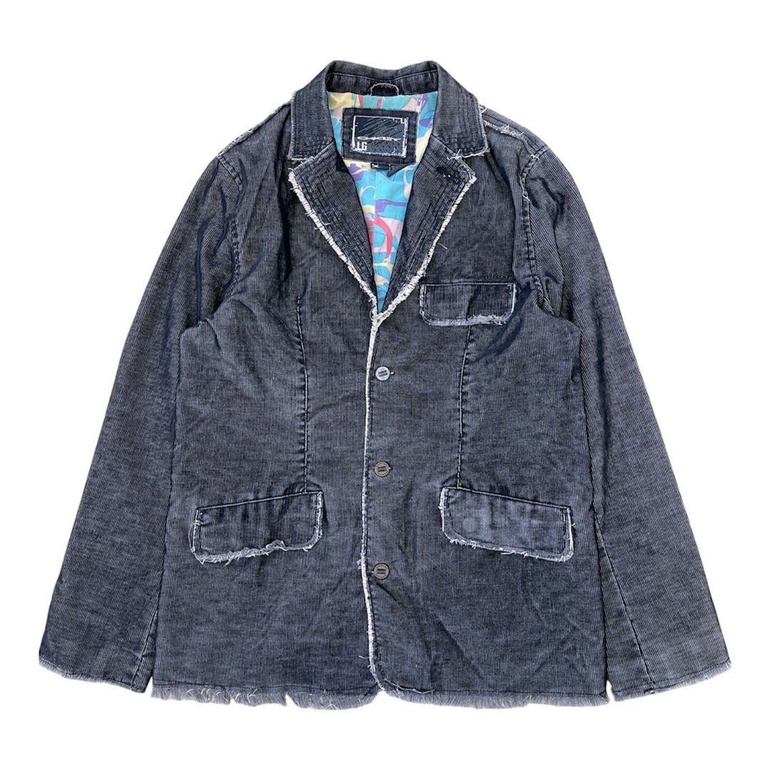 2000’s Oakley - Corduroy - Blazer Jacket - SAMPLE (Category: Coats, Jackets and Outerwear) located in Quezon. Submitted by _sortofgoodsph (Listing ID 1468609448, Image 1). Description: 2000’s Oakley Corduroy Blazer Jacket - SAMPLE Large on tag Dimensions: Pit to pit - 22.5” Length - 30” Sleeve - 27” Shoulder - 18” Hem - 22” Very good condition Minor signs of use .