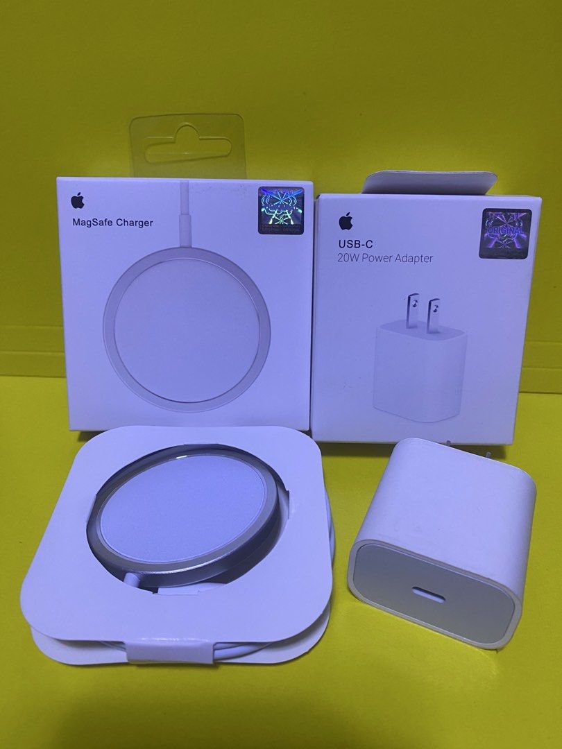 20W USB-C adapter & magsafe cable charger (Category: Chargers & Cables) located in Manila. Submitted by dimple162 (Listing ID 1468710296, Image 1). Description: .