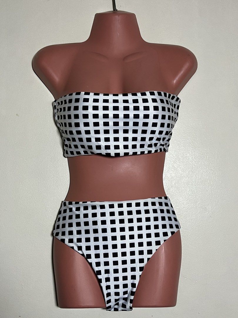 2 PIECE CHECKERED SWIMSUIT (Category: Bikinis & Swimsuits) located in Manila. Submitted by lldy_mmrl (Listing ID 1468531759, Image 1). Description: Tube type bikini High waisted bottom Size small (on tag).