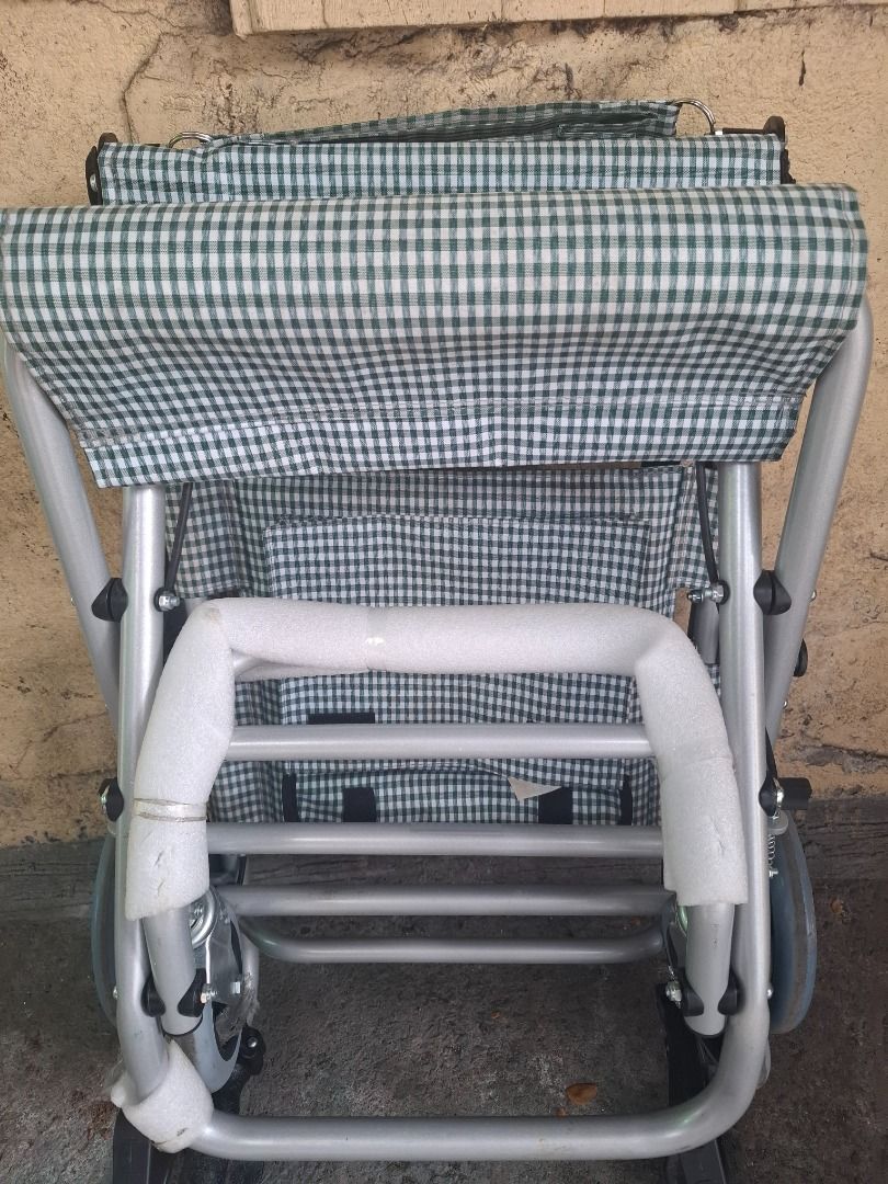 2nd Hand wheelchair (Category: Wheelchairs) located in Paranaque City. Submitted by strawberryeng (Listing ID 1468577427, Image 2). Description: FOR SALE ‼️‼️‼️PM IS THE KEY 👇 Like New Lightweight Foldable Travel Wheelchair (with Free Travel Bag) (NO ISSUE) Description: Selling a lightweight aluminum travel transport wheelchair in pristine, like-new condition. Only used 4 times total for brief outings. • Condition: 9.5/10 (Super clean, wheels an