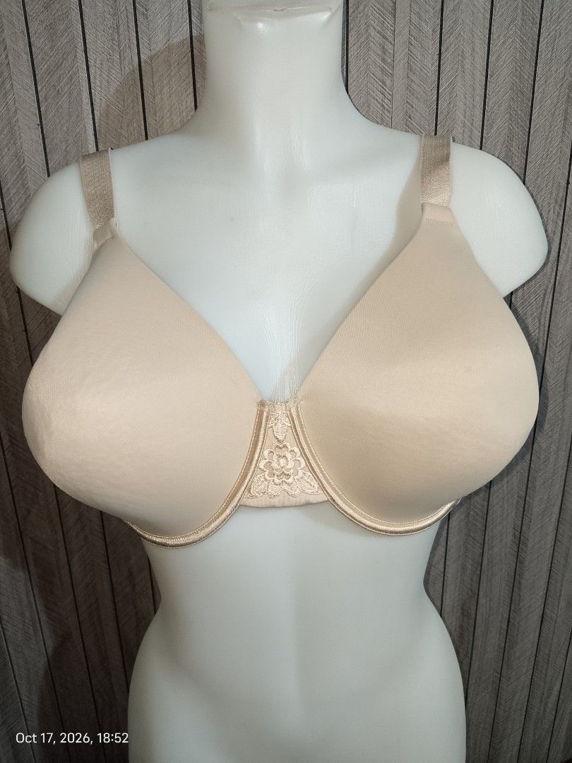 38ddd Vanity fair Beige bra thin pads with underwire (Category: Undergarments & Loungewear) located in Manila. Submitted by truecrystal-1407 (Listing ID 1468608896, Image 1). Description: plus size bra.
