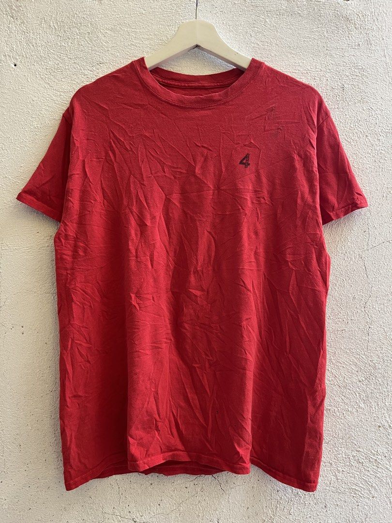 4hunnid Good S*x (Category: Tshirts & Polo Shirts ) located in Dumaguete. Submitted by khysdeadstocks (Listing ID 1468520670, Image 3). Description: 4 Hunnid Good S*X issue: pinhole color rate 9/10.