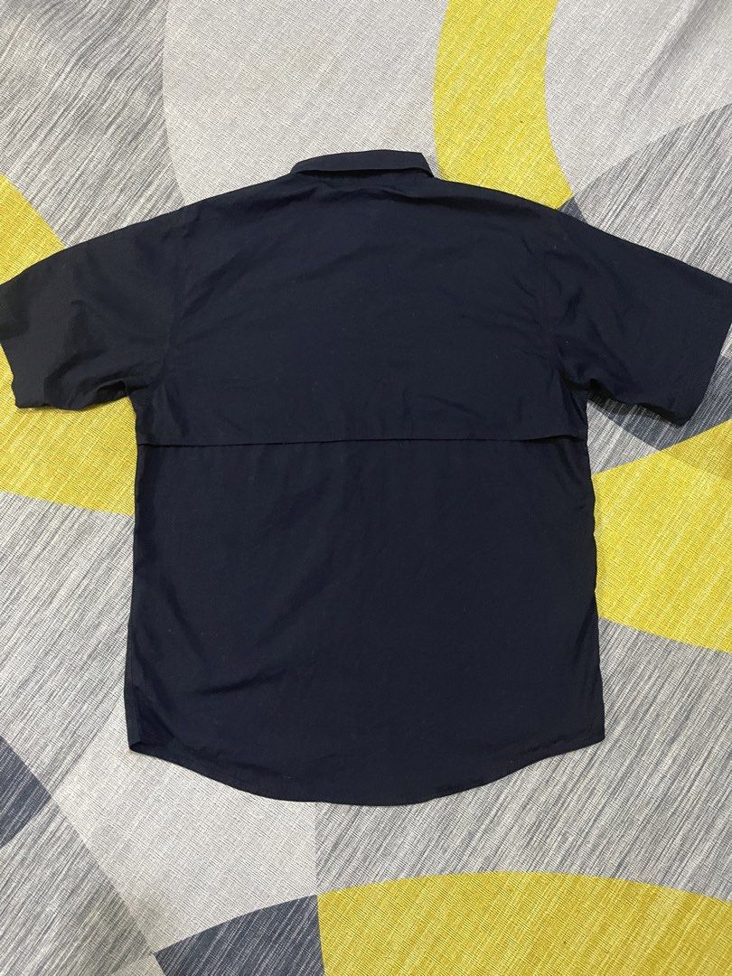 5.11 tactical mens polo (Category: Tshirts & Polo Shirts ) located in Taytay. Submitted by ekselentekondisyon (Listing ID 1468634372, Image 2). Description: 5.11 mens tactical mens polo Size medium on tag Dark blue color Dimes nasa pics Excellent condition No issue Taytay rizal location.