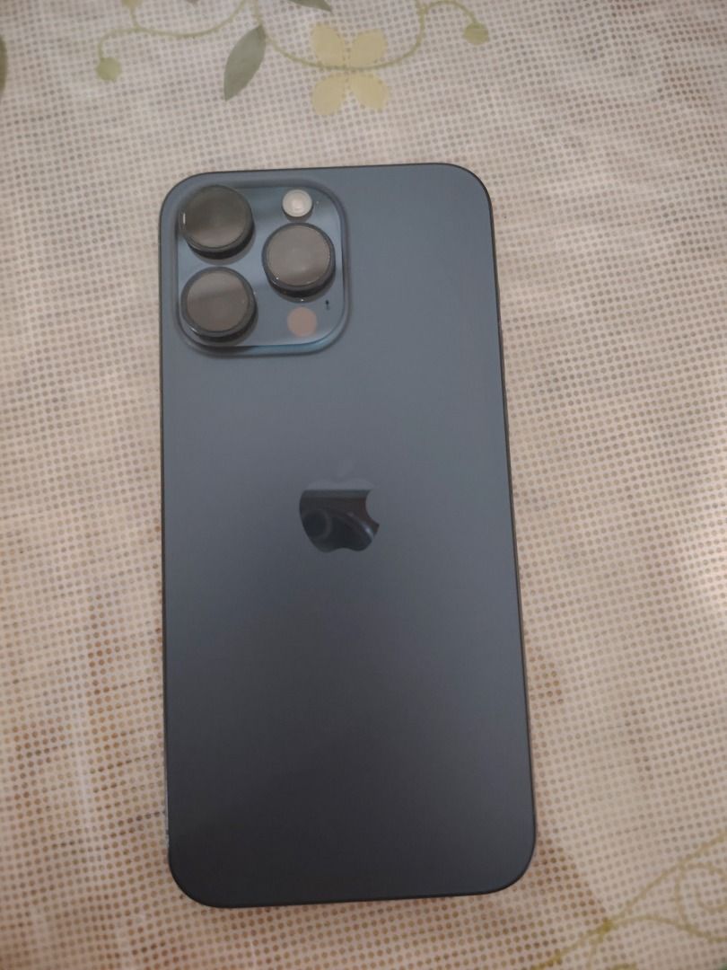 512 IPHONE 15 PRO MAX 100% BATTERY HEALTH (Category: iPhone 15 Series) located in Caloocan City. Submitted by blueharris17 (Listing ID 1468671280, Image 3). Description: Iphone 15 PRO MAX VERY GOOD CONDITION LADY OWNED 100% Battery Health GENUINE BATTERY ✅ PWEDE RESET ✅ 276 Cycle count✅ NOT BOOSTED✅ BATTERY NOT REPLACED ✅ Camera no issue ✅ ANY SIM NO RESTRICTIONS ✅ 512 GB BIG Storage ✅ True Tone ✅ No scratches or dents on body ✅ 0.5 ✅ NO PARTS RE