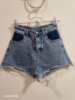 （分類：）位於 。 由 tracytata 提交（商品編號 1468640779，圖片 1）。簡介： 。