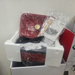 （分類：）位於 。 由 phone_cable_master 提交（商品編號 1468525870，圖片 1）。簡介： 。