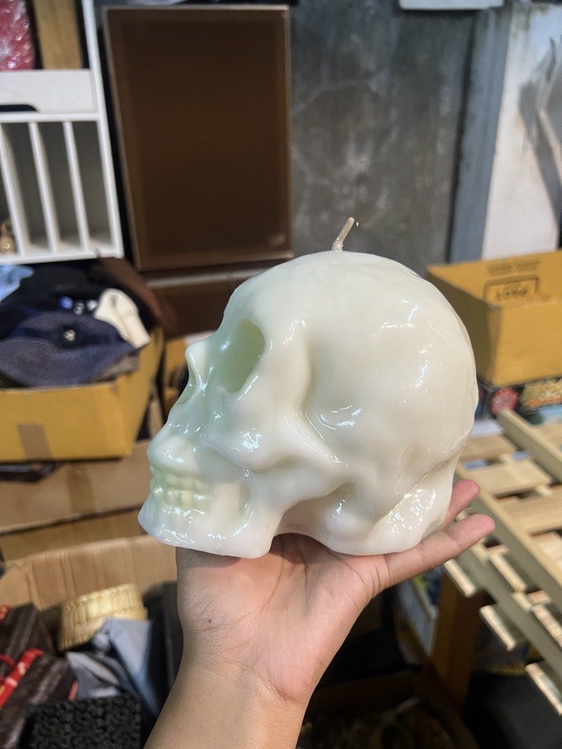💀 candle (Category: Vintage Collectibles) located in Bulacan. Submitted by rock_off.thriftshop.ph (Listing ID 1468573300, Image 3). Description: .