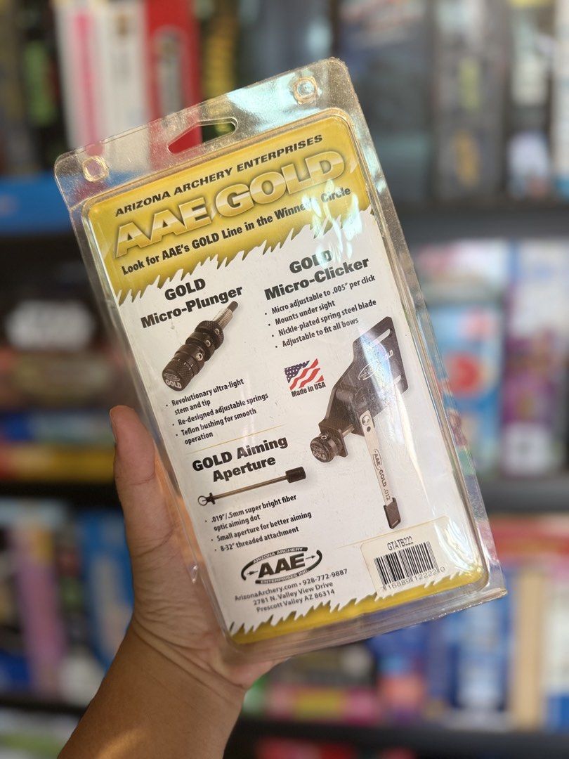 AAE KSL Gold Archery Finger Tab (Category: Combat Sports) located in San Mateo. Submitted by tiktok.tiktok (Listing ID 1468711385, Image 2). Description: - Brand: Arizona Archery Enterprises (AAE) - Model: KSL Gold Tab (Designed by Kisik Lee) - Compatibility: Ergonomically shaped for recurve archers - Materials: Adjustable brass and aluminum palm plate with leather tab - Condition: Brand new, unopened, and still sealed in original blister packagi