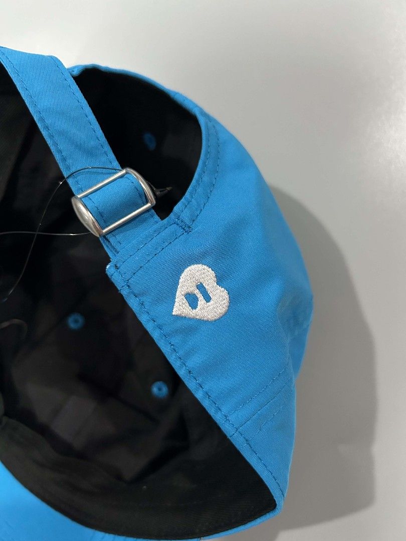 Aape dadhat sample unreleased (Category: Activewear) located in Santa Rosa. Submitted by _ba_mo_si_ (Listing ID 1468528592, Image 3). Description: Plus sf Osfa Dm.