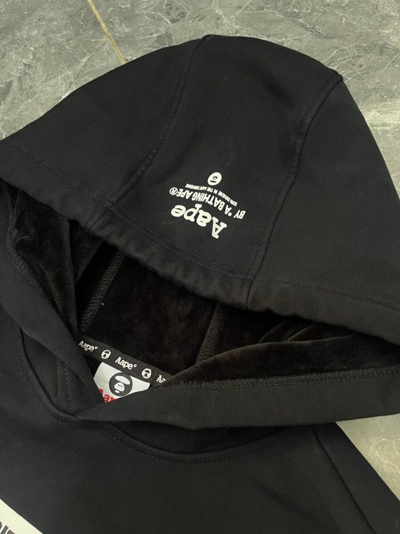 Aape hoodie (Category: Hoodies) located in Cabagan. Submitted by ronesmabe (Listing ID 1468628197, Image 3). Description: large-xl fittings off lang cut washtag .