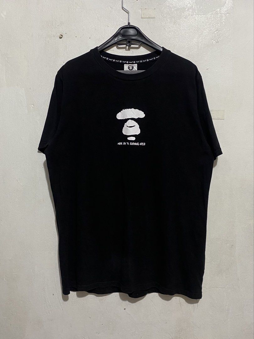 AAPE T SHIRT (Category: Tshirts & Polo Shirts ) located in Manila. Submitted by brndn.rgld (Listing ID 1468661265, Image 1). Description: 22.5 Width 29 Length Excellent condition No issue Dm ur sure offer only.