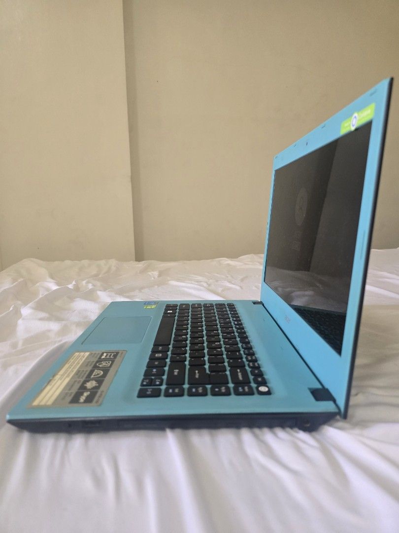 Acer Aspire E 14 E5-473G-31DV Laptop (Category: Laptops & Notebooks) located in Quezon City. Submitted by heymillie (Listing ID 1468573345, Image 3). Description: Laptop for Sale - Aspire E14 - E5-473G-31DV - Negotiable UPGRADED: 8GB RAM + UPGRADED BATTERY! ​⚡ Upgraded 8GB RAM – Smoother multitasking, faster performance, and seamless browsing across multiple tabs/apps compared to the standard 4GB setup! ​🔋 Upgraded Battery – Improved battery lif