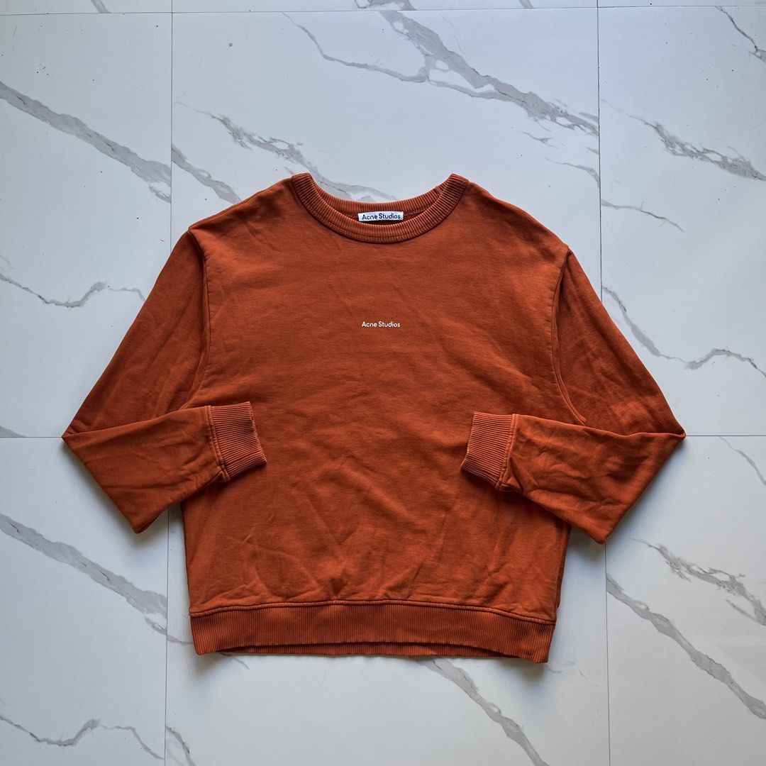 Acne Studios (Category: Luxury Apparel) located in Lucena. Submitted by RAGGGGSSSS (Listing ID 1468629851, Image 2). Description: Acne Studios Ss20 Midlogo Crewneck XXS on Tag 26x22 Verygood Condition No major issue Authentic 1000 .
