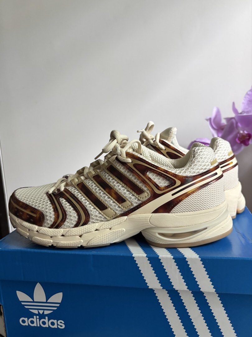 Adidas Adistar Control 5 Tortoise (Category: Sneakers) located in Quezon City. Submitted by kristen.sells (Listing ID 1468572161, Image 2). Description: Adistar Control 5 🤎 ⚡️From Canada, bought for $130 In ‘Tortoise’ colorway 🐢🤎 Size: 7 1/2 for Women Condition: Worn once or twice, practically flawless Inclusion: Original Adidas box included rfs: not my size .