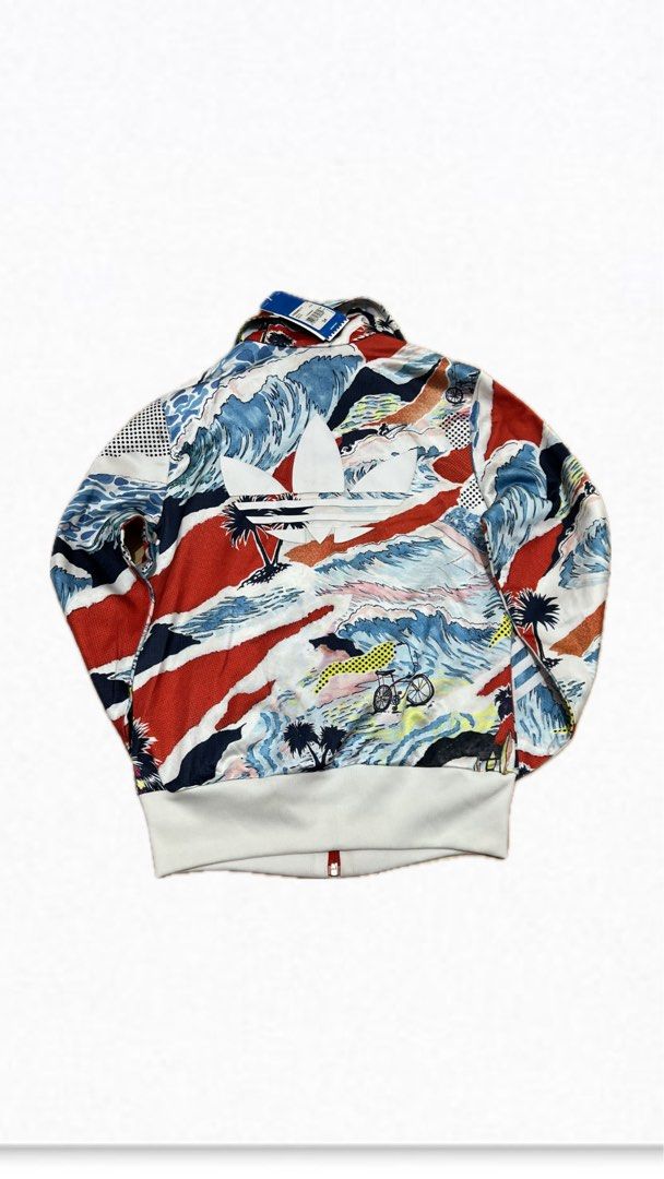 Adidas Firebird “Venice Beach” Track Jacket (Category: Coats, Jackets and Outerwear) located in Talisay. Submitted by maxiesgarments (Listing ID 1468667313, Image 1). Description: Brandnew with tag size M womens.