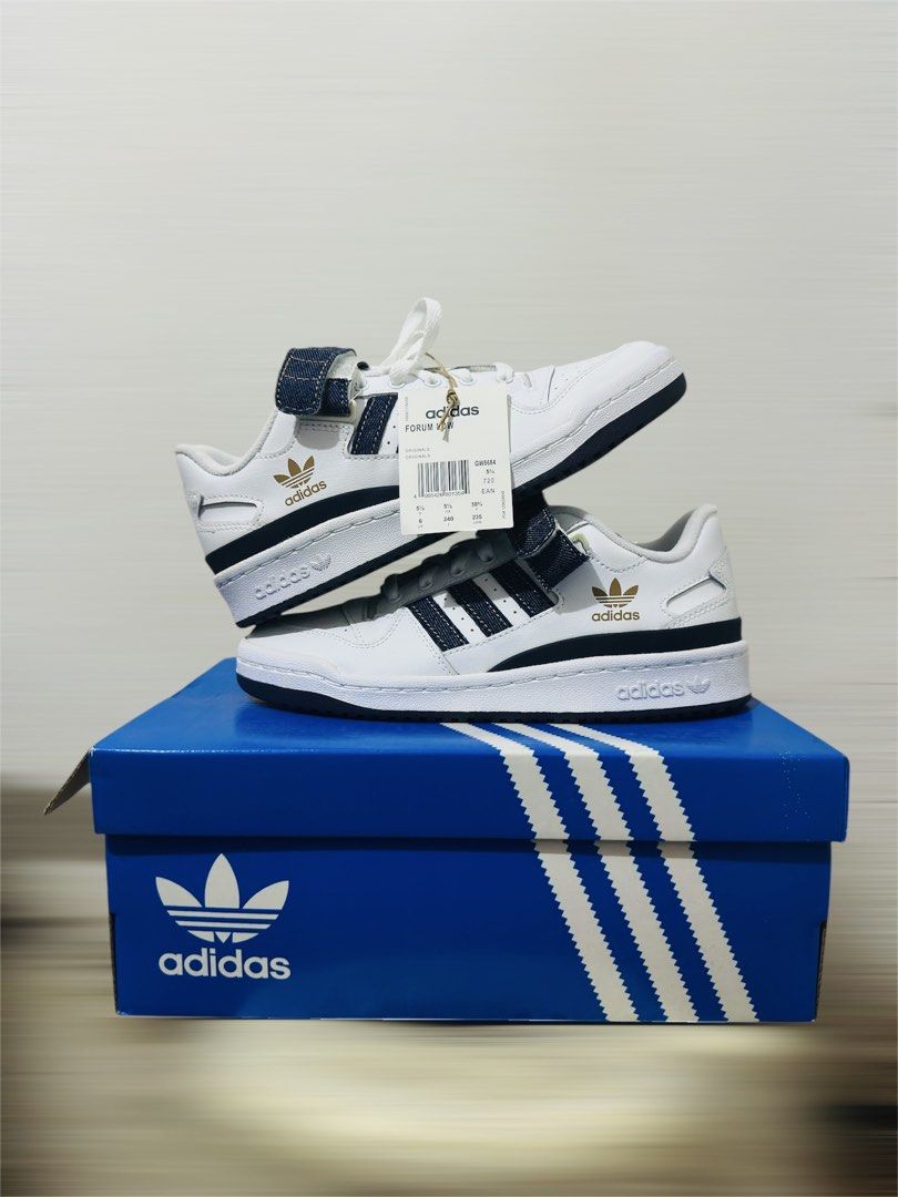 Adidas Forum Low ‘Denim Strap’ (Category: Sneakers) located in Manila. Submitted by got_loots (Listing ID 1468610549, Image 1). Description: WTS❗️❗️❗️ Authentic Adidas Forum Low ‘Denim Strap’ BNDS Size 6US Mens ( 7.5wmns ) ₱3,000 Only.