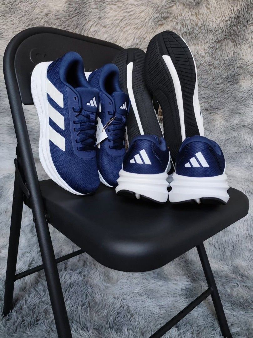Adidas Galaxy Run (Category: Sneakers) located in Cavite. Submitted by franciscojancarl (Listing ID 1468591632, Image 3). Description: Below SRP and Original Brandnew with Box Size : ✅ 8.5 US Men ✅ 9 US Men ✅ 9.5 US Men ✅ 10 US Men ✅ 10.5 US Men ✅ 11 US Men.