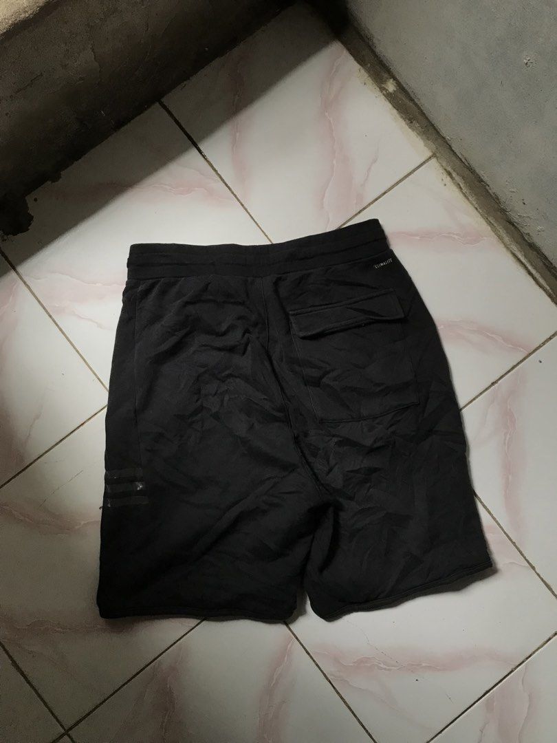ADIDAS NEO SHORT (Category: Activewear) located in Manila. Submitted by crismil1 (Listing ID 1468709222, Image 3). Description: SIZE 30 to 34 (adjustable) NO ISSUE EXCELLENT CONDITION 10/10 COLOR RATE .
