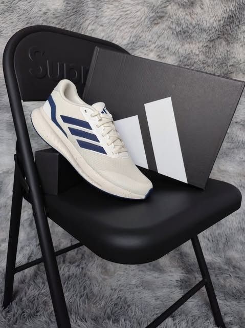 Adidas Runfalcon 5 (Category: Sneakers) located in Cavite. Submitted by franciscojancarl (Listing ID 1468590909, Image 2). Description: Below SRP and Original Brandnew with Box Size : ✅ 9.5 US Men ✅ 10 US Men ✅ 10.5 US Men ✅ 11 US Men.