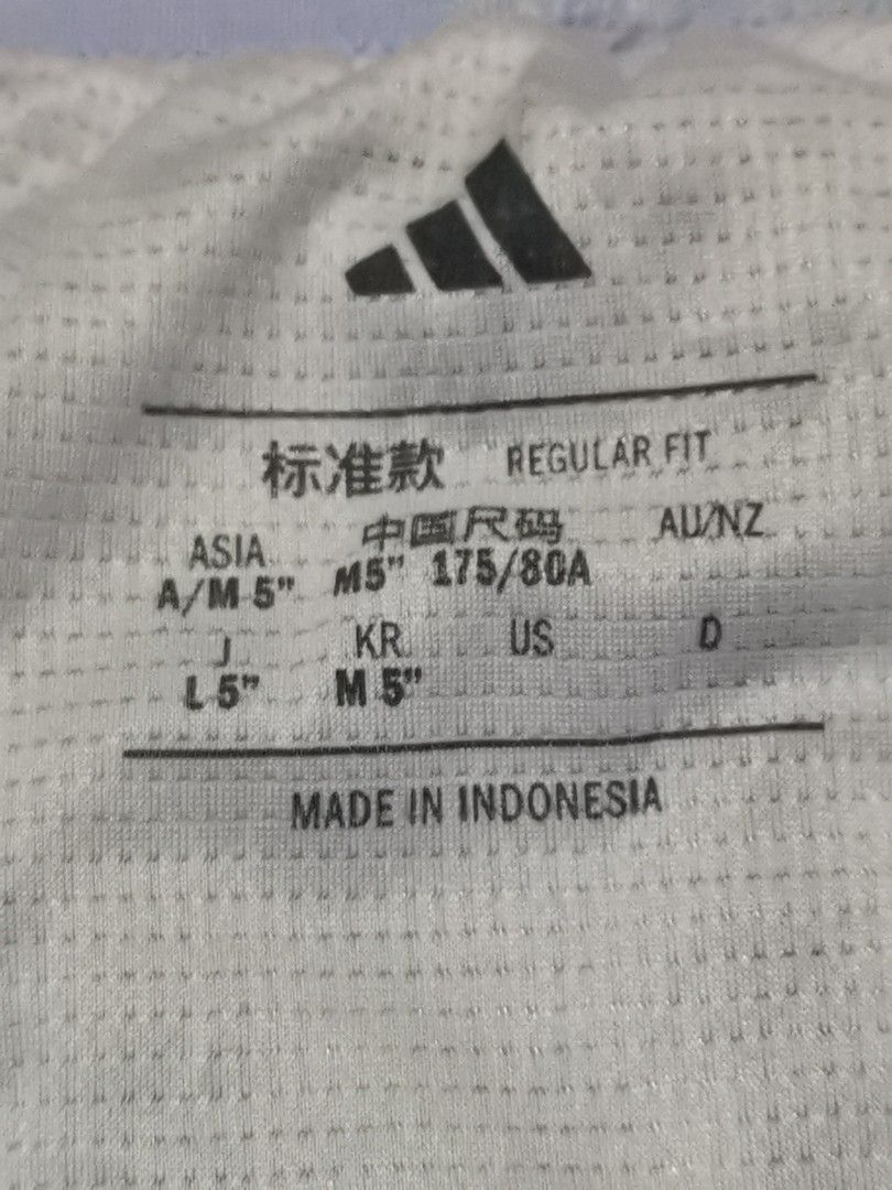 Adidas running short (Category: Activewear) located in San Pedro. Submitted by thriftersthrift (Listing ID 1468506344, Image 3). Description: Waistline (inches) :26 Length(inches) :12.5 Good condition Color rate : 10 /10 🌵ALL ITEMS ARE FROM UKAY BALE SO MANAGE YOUR EXPECTATION 🌵 ASK SELLER FOR MORE INFORMATION COLOR MAY CHANGE TRU LIGHTING.