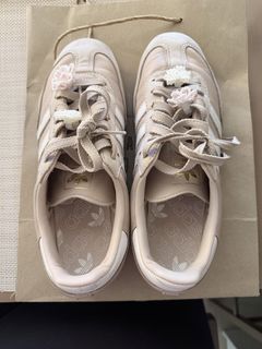 (Category: ) located in . Submitted by rhaniepoo (Listing ID 1468574828, Image 1). Description: .