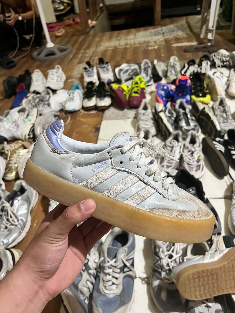 Adidas Samba Light Blue Gum Sole Sneakers (Category: Sneakers) located in Molave. Submitted by thrifttashoe (Listing ID 1468660721, Image 1). Description: Need wash.