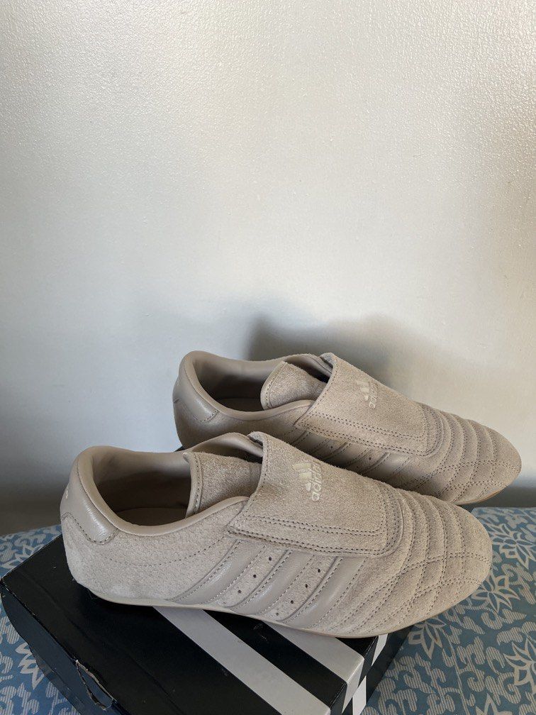 Adidas Taekwondo (Category: Sneakers) located in Las Pinas. Submitted by gaeley (Listing ID 1468519834, Image 1). Description: good as new walang dumi bought for 6800.