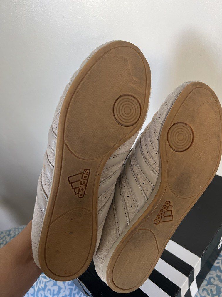 Adidas Taekwondo (Category: Sneakers) located in Las Pinas. Submitted by gaeley (Listing ID 1468519834, Image 2). Description: good as new walang dumi bought for 6800.