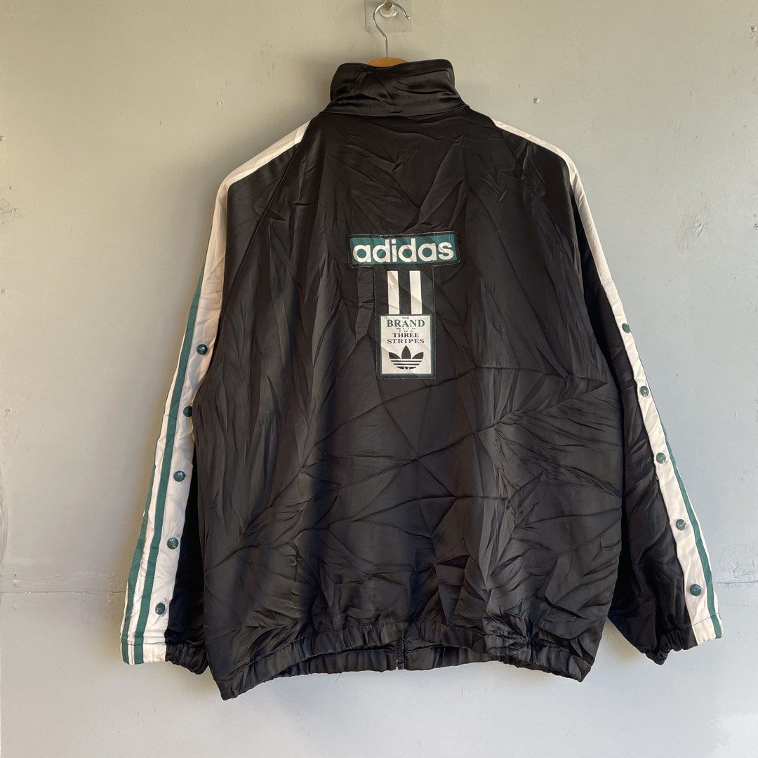 Adidas Track Jacket (Category: Coats, Jackets and Outerwear) located in Baguio. Submitted by 2ndstory.vntg (Listing ID 1468563714, Image 1). Description: ADIDAS TRACK JACKET🔥 Large (24x27) Good as new 🔖₽550.00 📍Baguio City.