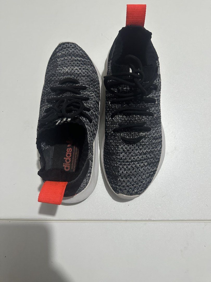 Adidas Tubular Shadow Pk “Grey” (Category: Sneakers) located in Manila. Submitted by got_loots (Listing ID 1468617138, Image 2). Description: WTS❗️❗️❗️ Authentic/Not Thrifted Adidas Tubular Shadow Pk “Grey” Size: 6.5US Mens/8 Wmns ₱400 only.