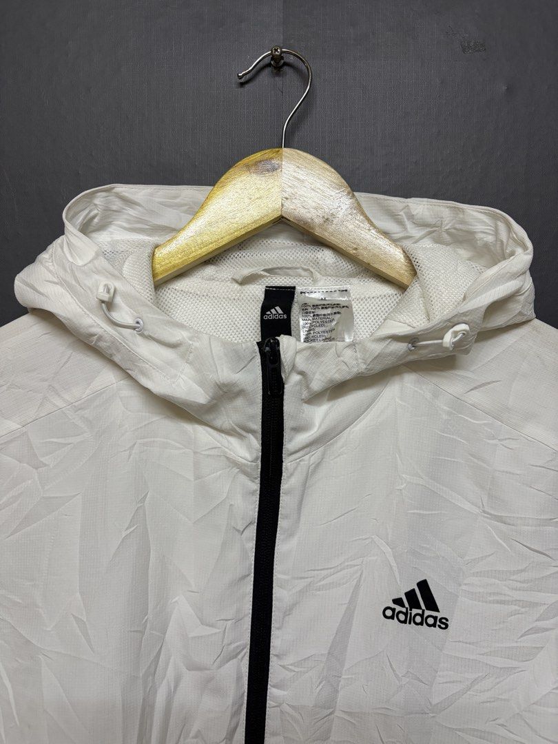 Adidas windbreaker (Category: Coats, Jackets and Outerwear) located in Cavite. Submitted by staythrifted.23 (Listing ID 1468624075, Image 3). Description: Large on 🏷️ Dimes : Length 28 Width 22 Like new Color rate Color rate 9.9/10 Issue ❌ Loc. Cavite We ship nationwide Payment first .