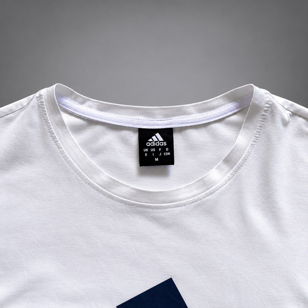 ADIDAS x PALACE SHIRT (2018) (Category: Tshirts & Polo Shirts ) located in Taguig. Submitted by clarrk95 (Listing ID 1468684895, Image 2). Description: Adidas x Palace Shirt (2018) Size: M (Tag) Length: 27inches Width: 21inches PRICE: ₱350 only! FLAW/S: stain ✅ very good condition ✅ add shipping fee ✅ ignoring LP inquiry Shipping: Lalamove | J&T | LBC Location: Taguig📍 Payment: Gcash | Bank | Cash FB: THRFT IG: thrft_25 DM for more detailed pics