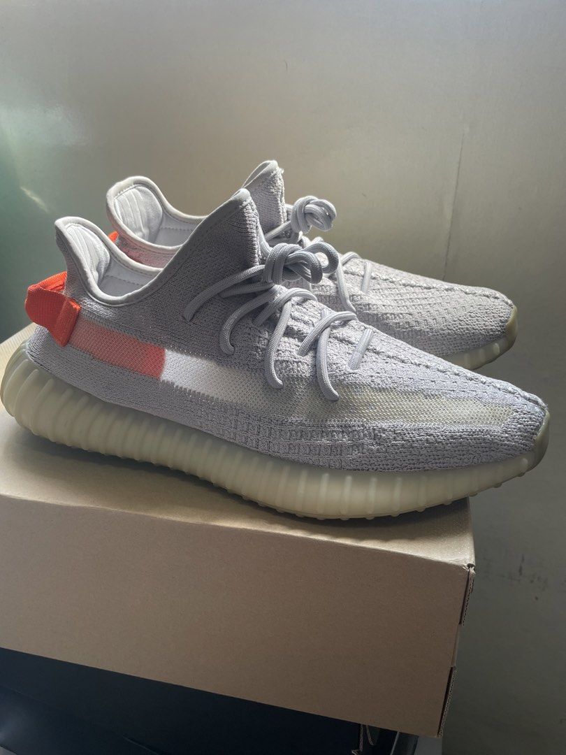 Adidas Yeezy 350 V2 Tail Light US10.5 (Category: Sneakers) located in Quezon City. Submitted by drake0302 (Listing ID 1468538076, Image 3). Description: For sale: adidas yeezy 350 v2 tail light US10.5 , exclusive europe release , no box , authentic.