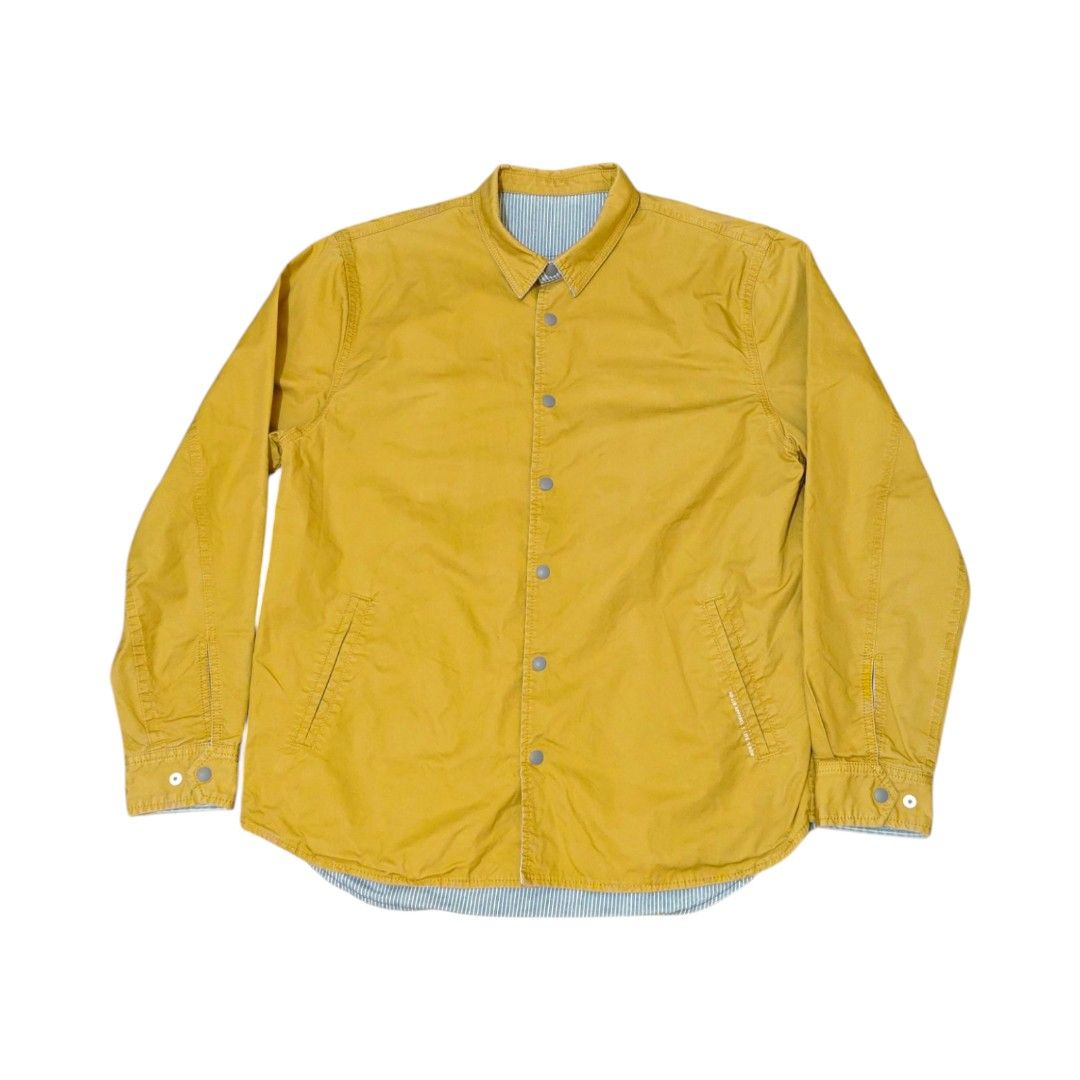 AD-LIB Reversible Jacket (Category: Coats, Jackets and Outerwear) located in Quezon City. Submitted by oldturnedtogold (Listing ID 1468509328, Image 2). Description: AD-LIB Reversible Jacket Size Large Khaki / Blue and White Stripes Shoulder Width - 18.5" Body length - 28.5" Chest Width - 22.5" Sleeve Length - 24.25" Details: - 100% cotton fabric - Reversible design with 2 looks in 1 jacket - Khaki side with side pockets - Blue striped side with 