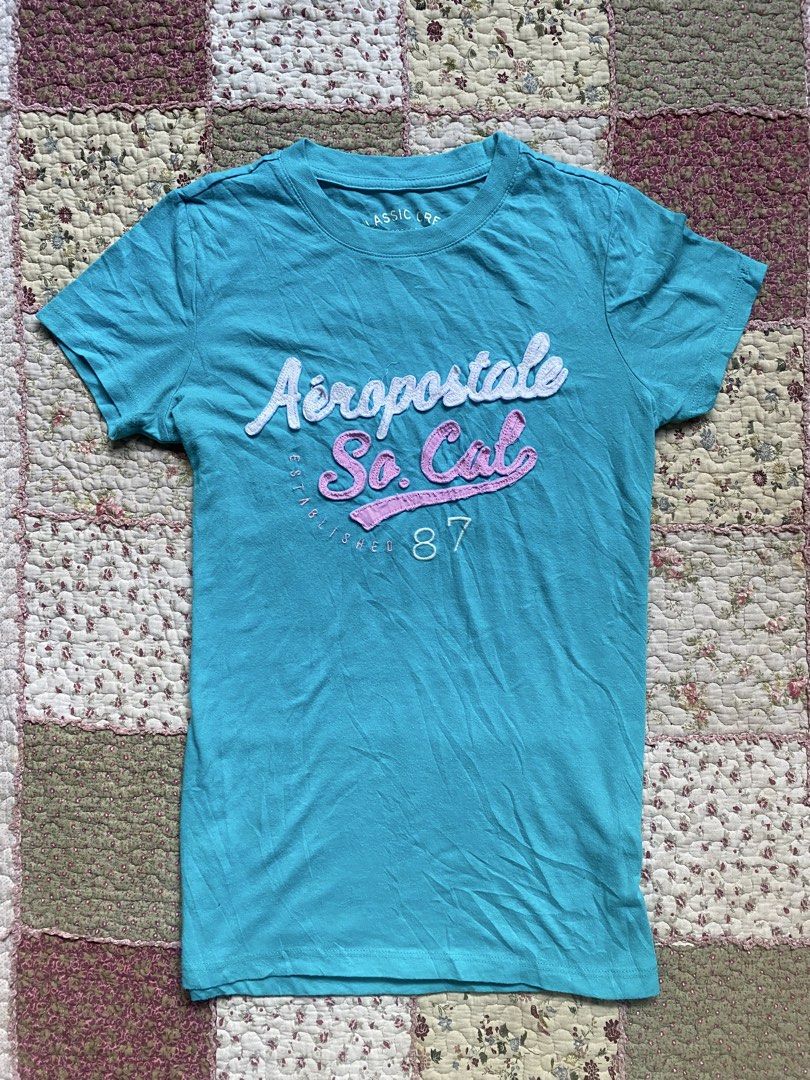 AEROPOSTALE TEE (Category: Shirts) located in Aurora. Submitted by srahmay.l (Listing ID 1468592684, Image 1). Description: .
