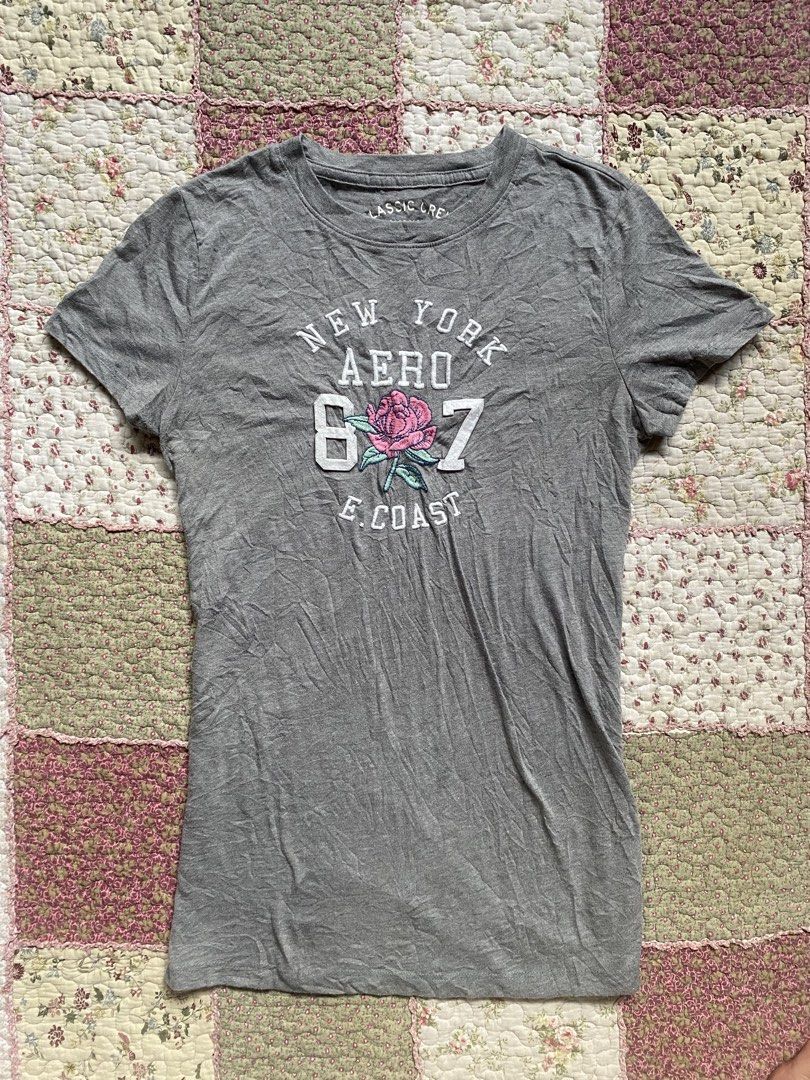 AEROPOSTALE TEE (Category: Shirts) located in Aurora. Submitted by srahmay.l (Listing ID 1468592823, Image 1). Description: .