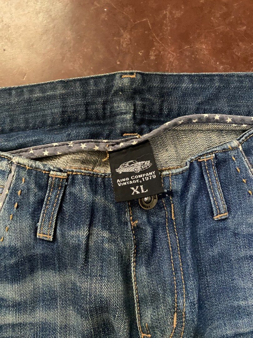 AING Company Low~Rise Bootcut (Category: Jeans) located in Malita. Submitted by ronnyboi (Listing ID 1468645721, Image 2). Description: W:34 L:41 T:11 H:8.5 need wash Mine:350.