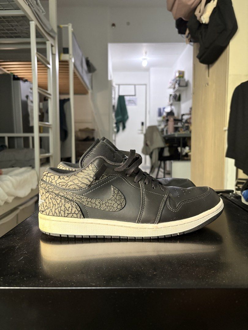 Air Jordan 1 Low (Category: Sneakers) located in Manila. Submitted by marvindeleoz (Listing ID 1468702349, Image 1). Description: Jordan 1 Low Size 10 No Issue ₱2895.