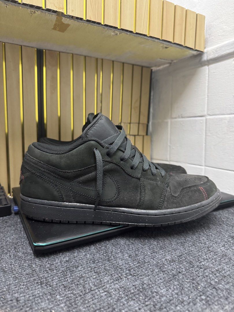 Air Jordan 1 Low Black / Nike Grey Shoes Bundle (Category: Sneakers) located in Quezon City. Submitted by qvalen (Listing ID 1468558332, Image 2). Description: - Bundle deal: 2 pairs of sneakers for your casual rotation - Pair 1: Air Jordan 1 Low SE craft Black - Pair 2: Grey Nike City - Condition: Normal signs of wear on uppers and midsoles from regular use - Ideal as reliable daily beaters -Both pairs needs light cleaning -not using anymore.