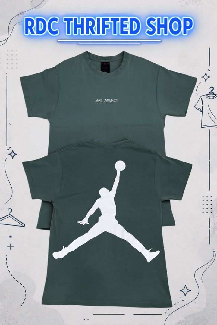 Air Jordan Big Logo (Category: Tshirts & Polo Shirts ) located in Las Pinas. Submitted by rdcthriftedshop (Listing ID 1468682430, Image 1). Description: FREE SHIPPING FEE 📦 Air Jordan Large Logo Size Medium on tag Width: 19 Length: 28 Color rate: 9.5/10 Print: 1000000/10 Condition: Good Condition Distress on some part of neck but still presentable (Check Pic).