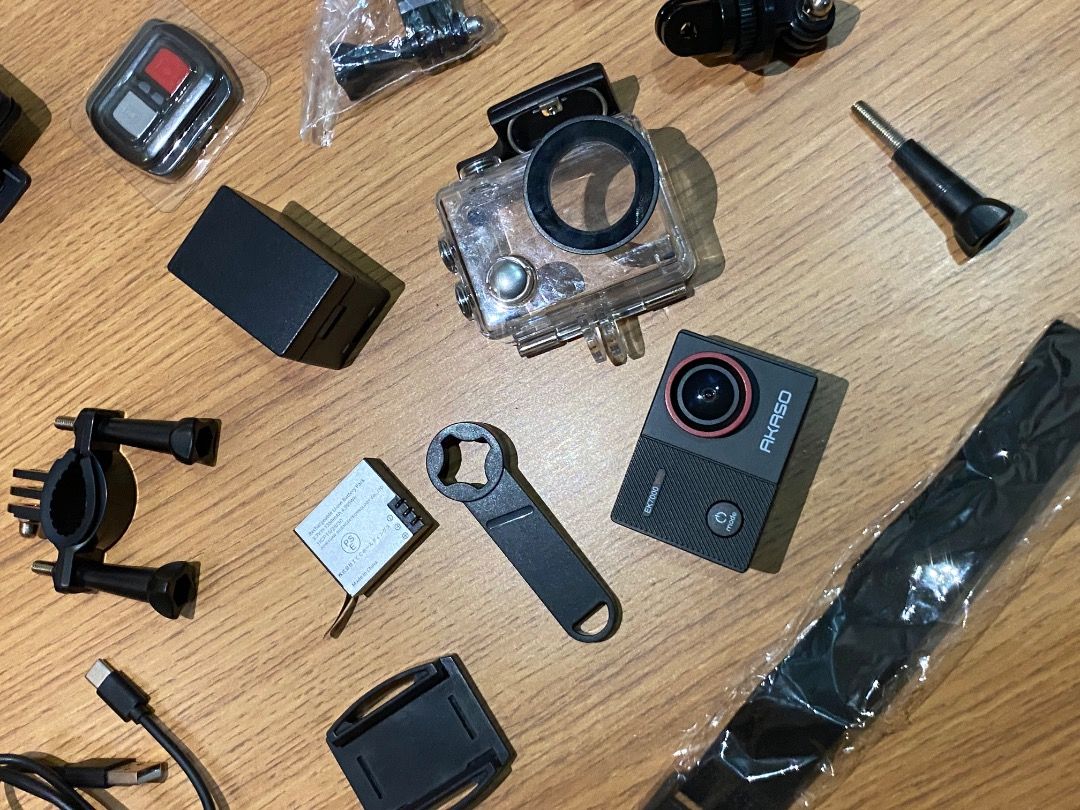 Akaso EK7000 Pro Action Camera (Category: Cameras) located in Caloocan City. Submitted by omlpolicar58626 (Listing ID 1468540391, Image 3). Description: - Model: Akaso EK7000 Pro Action Camera (Original box included) - Condition: Fully functional, ready for action - Ideal for: Outdoor sports, travel, and vlogging - Inclusions: Waterproof housing, battery, various mounts, charging cable, strap, and remote control.