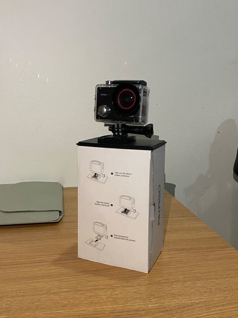 Akaso EK7000 Pro Action Camera (Category: Cameras) located in Caloocan City. Submitted by omlpolicar58626 (Listing ID 1468540391, Image 2). Description: - Model: Akaso EK7000 Pro Action Camera (Original box included) - Condition: Fully functional, ready for action - Ideal for: Outdoor sports, travel, and vlogging - Inclusions: Waterproof housing, battery, various mounts, charging cable, strap, and remote control.
