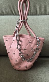 由 babypinh (刊登 ID 1468575695，圖片 1) 提交，位於 的 (類別：)，說明：。